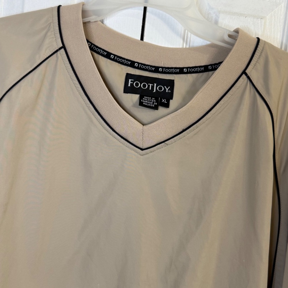 FootJoy Mens XL Golf Pullover Windbreaker Short Sleeve V Neck Beige Black pocket